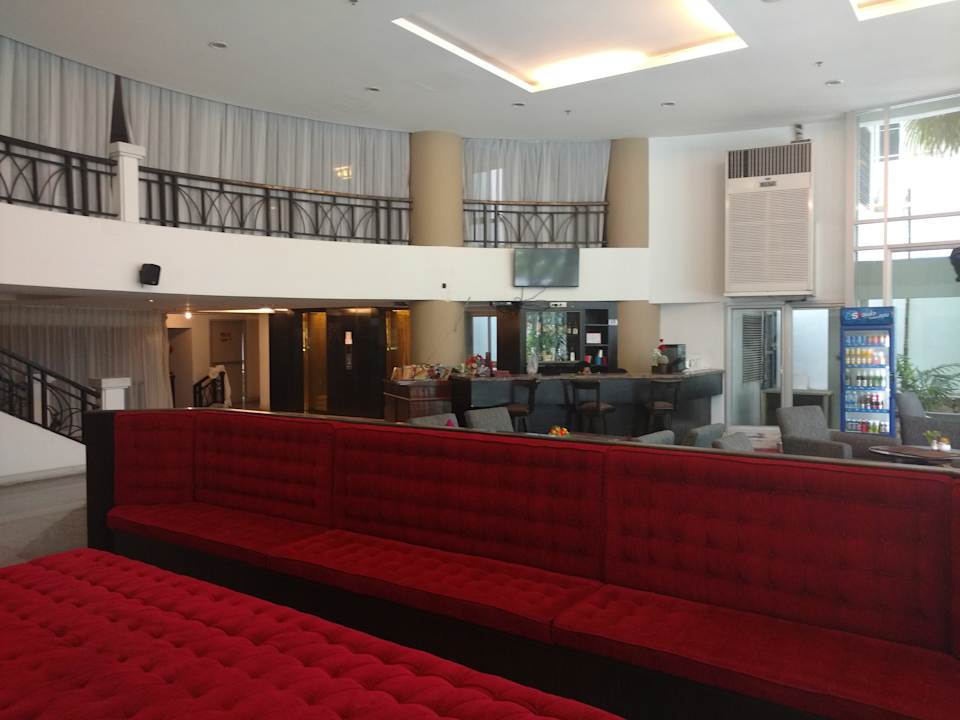 Lobby Summer Spring Hotel