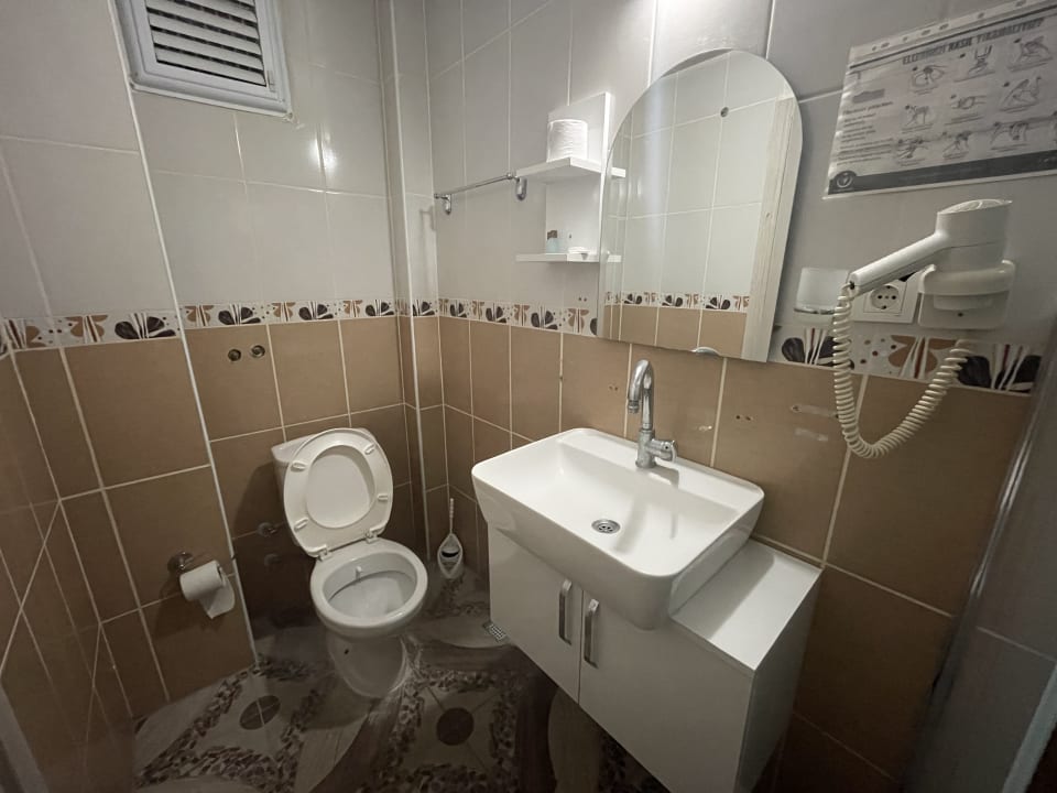 Zimmer Lavin Garden Hotel