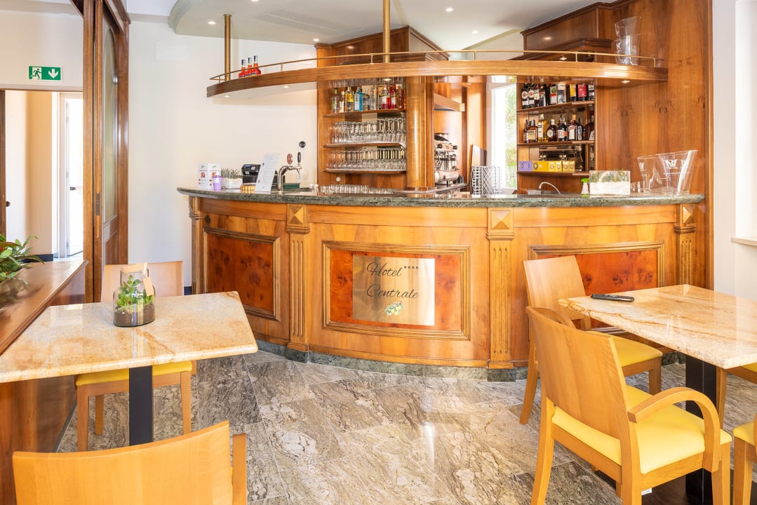 Lobby Hotel Centrale Garda