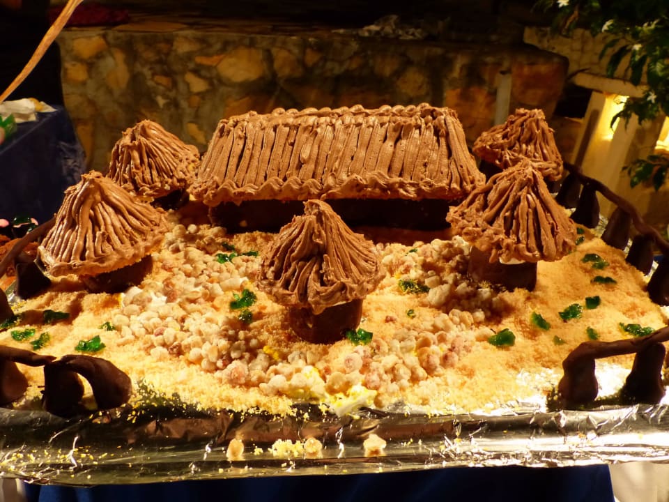 Ein Massai-Dorf als Dessert - der Wahnsinn! Royal Zanzibar Beach Resort