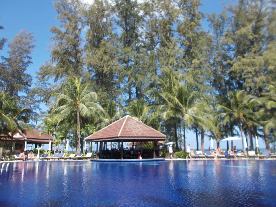 Basen w holiday wing Best Western Premier Bangtao Beach Resort & Spa