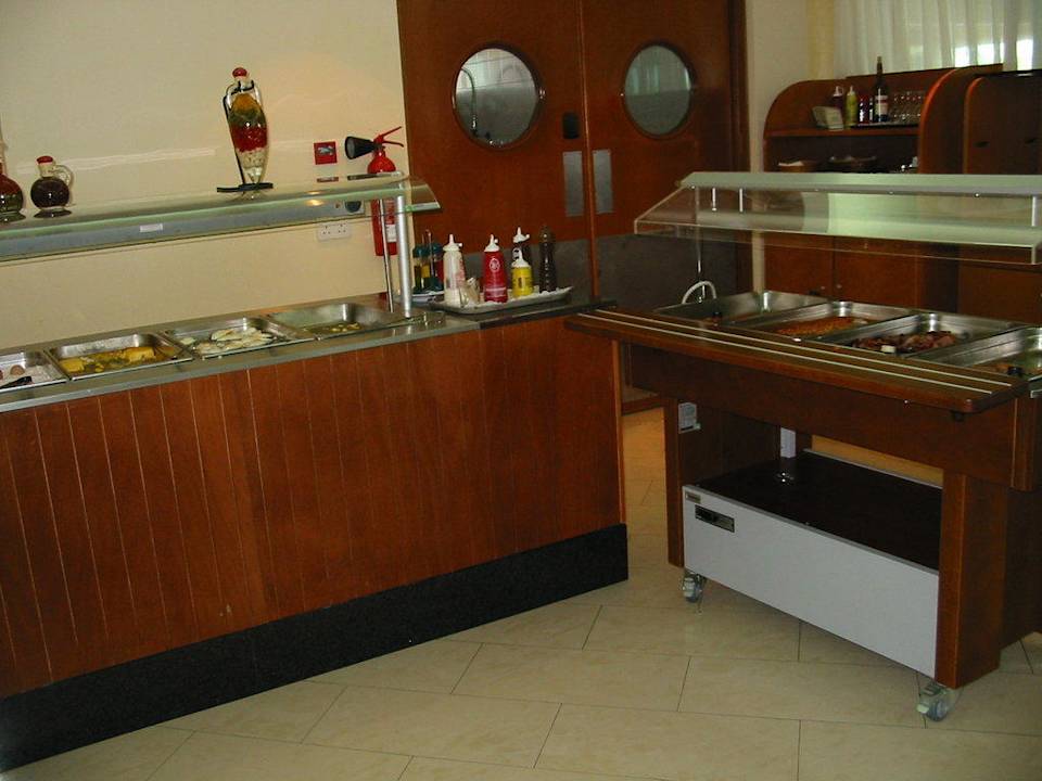 Frühstückbuffet Tasia Maris Gardens