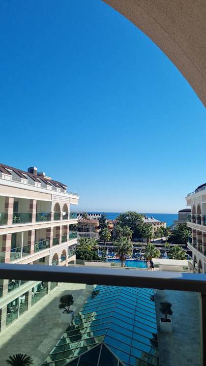 Außenansicht Dosinia Luxury Resort