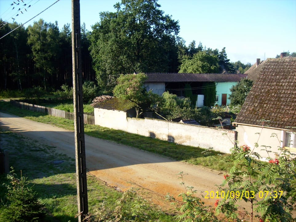 Blick aus Zimmer 8 Center Hotel Bronkow