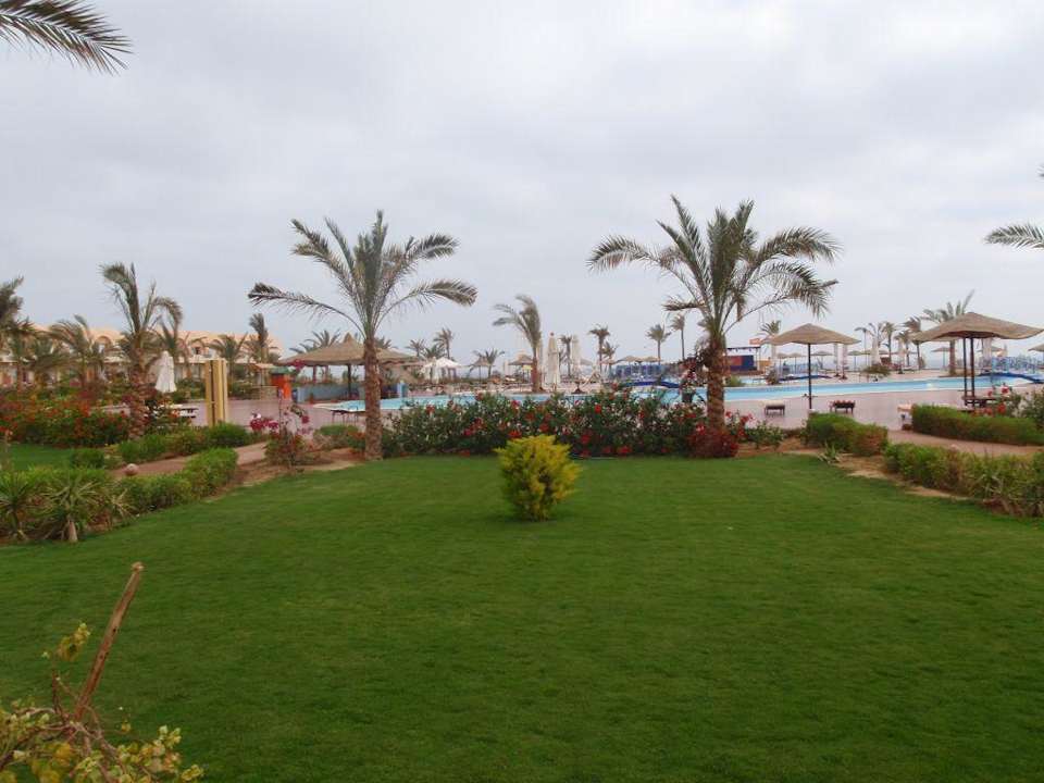 Hotel Three Corners Sea Beach Resort