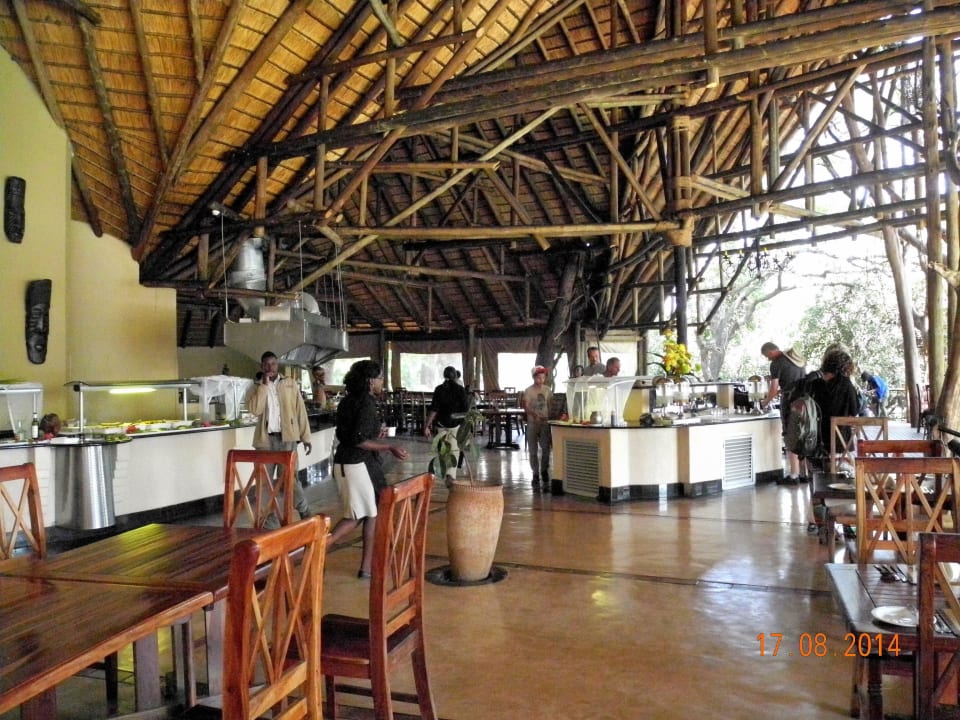 Freiluft-Restaurant Chobe Bush Lodge