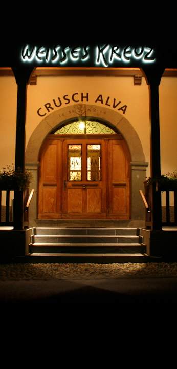 Herzlich willkommen! Hotel Weisses Kreuz