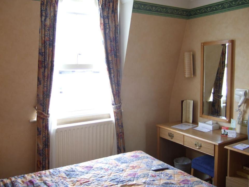 Zimmer Hotel Berjaya Eden Park