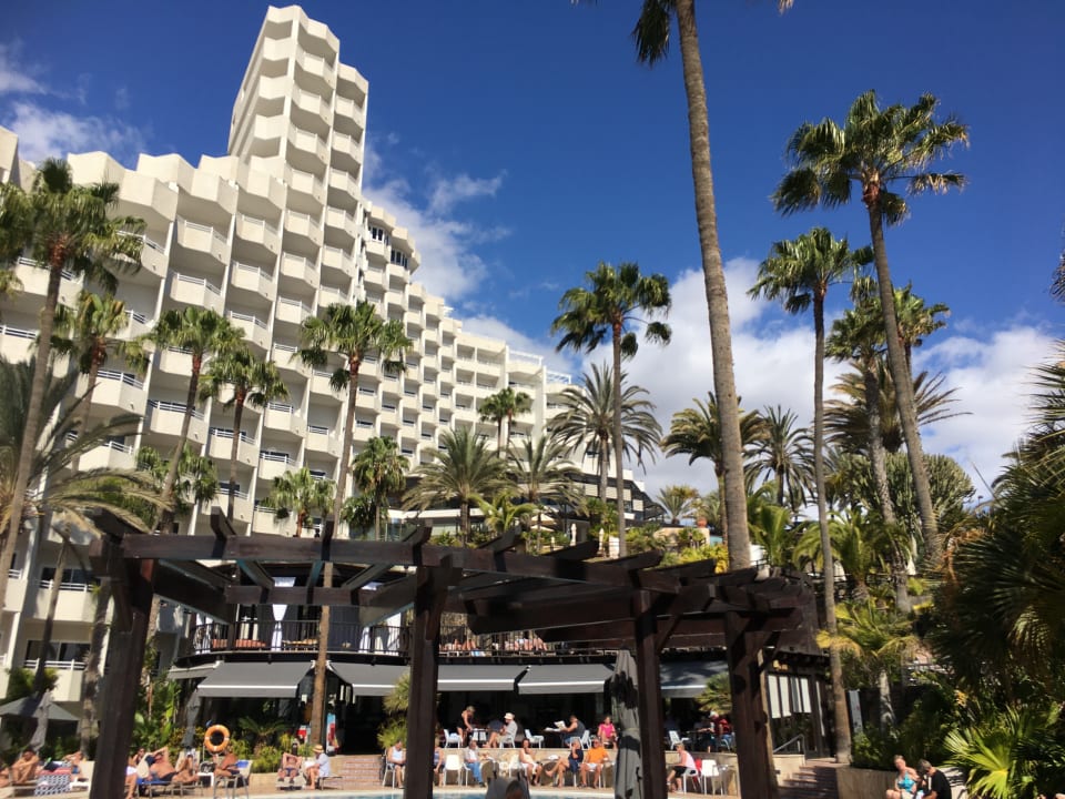 Außenansicht Corallium Dunamar by Lopesan Hotels