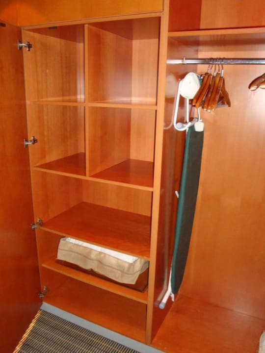 Verstaumöglichkeiten Golden Sands Hotel Creek