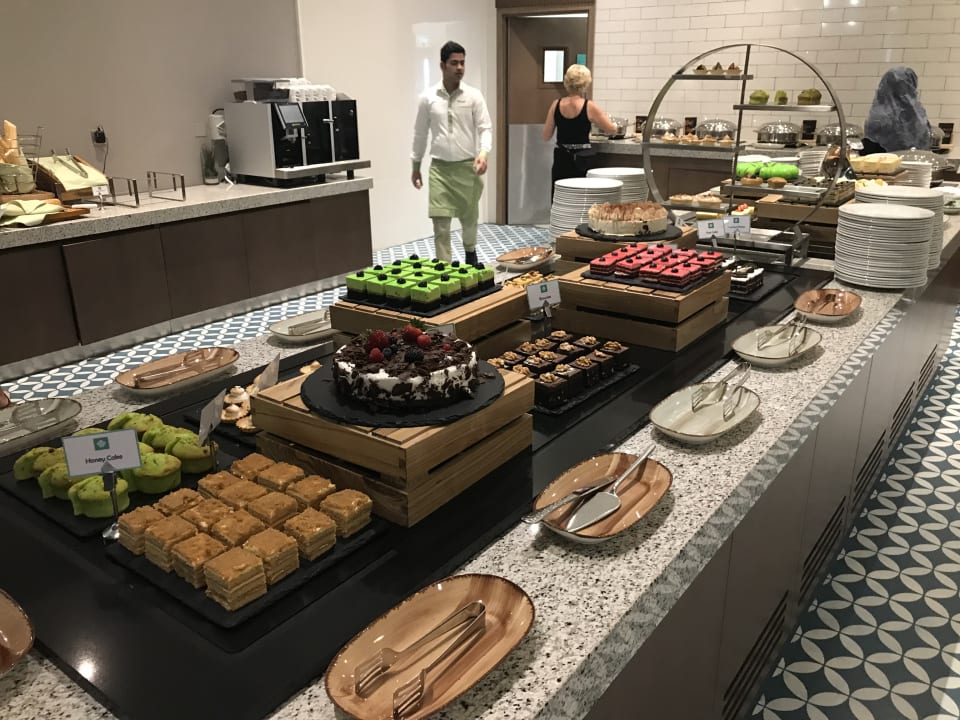 Gastro Wyndham Garden Ajman Corniche