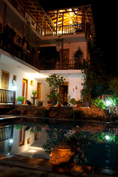 View Beydagi Konak Hotel