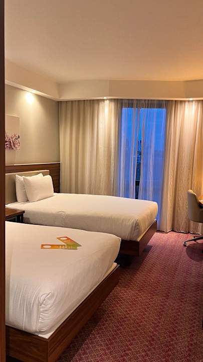 Zimmer Hampton by Hilton London Waterloo