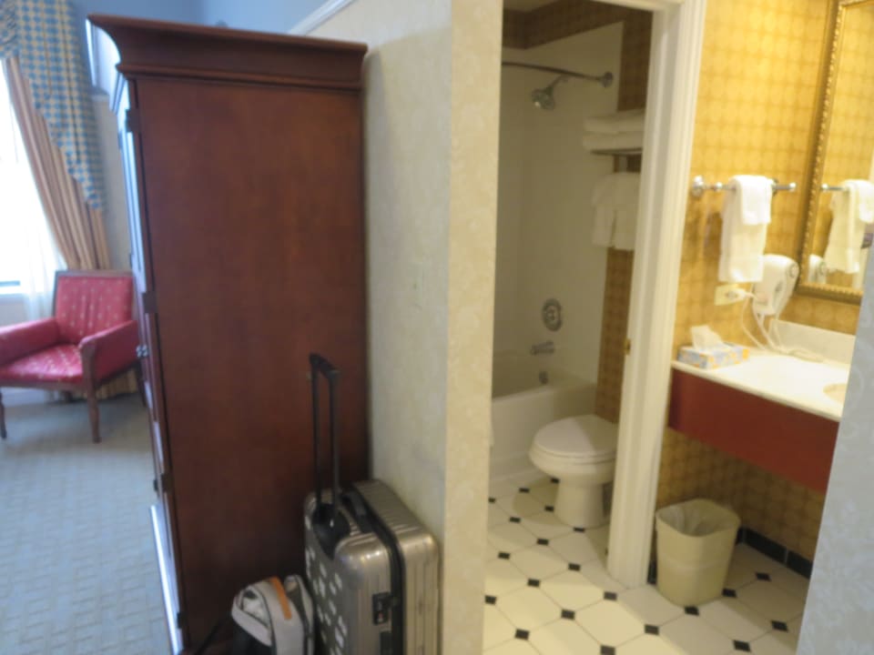 Zimmer Hotel Carleton of Oak Park