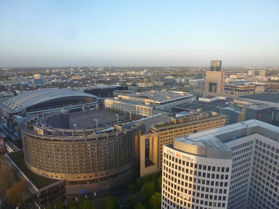 Blick auf das Messegelände Frankfurt Marriott Hotel