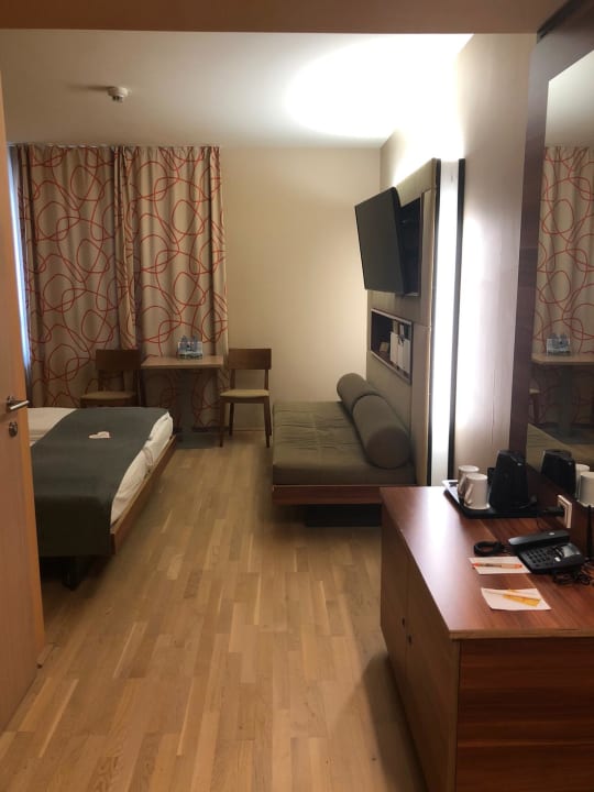 Zimmer JUFA Hotel Wien City