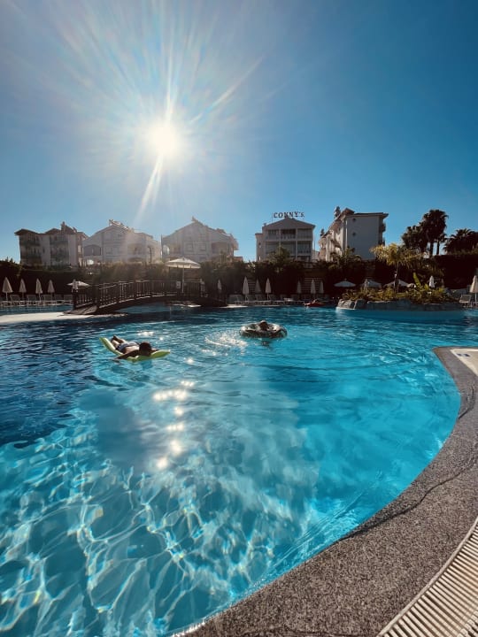 Pool Arnor de Luxe Hotel & Spa
