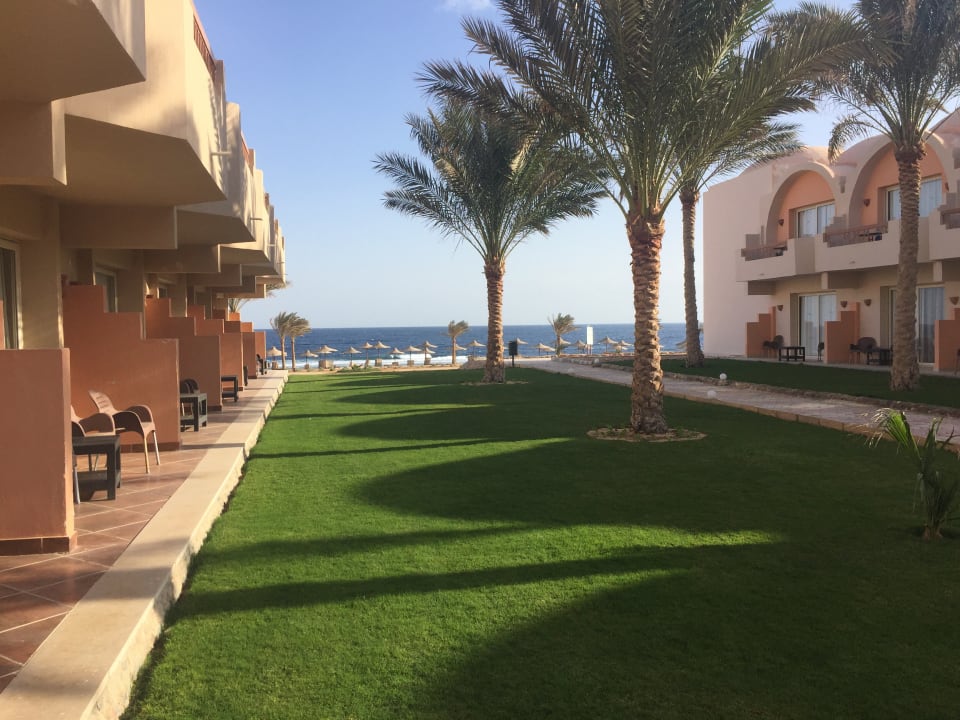 Gartenanlage Three Corners Sea Beach Resort