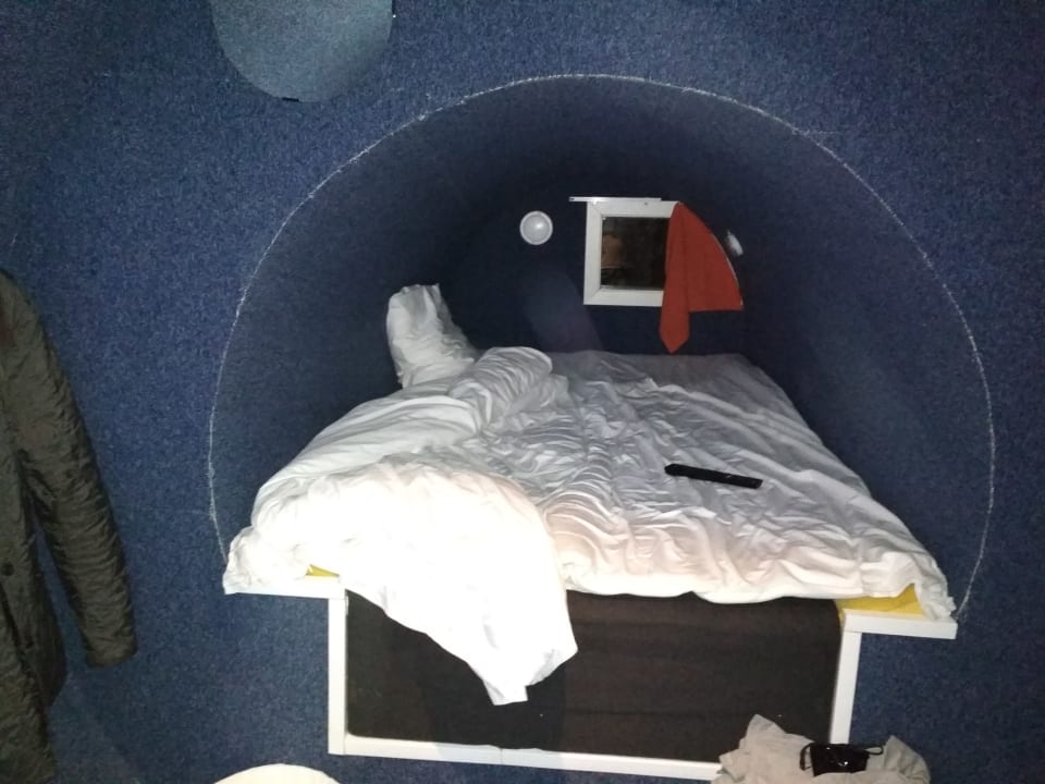 Zimmer Hostel Jumbo Stay