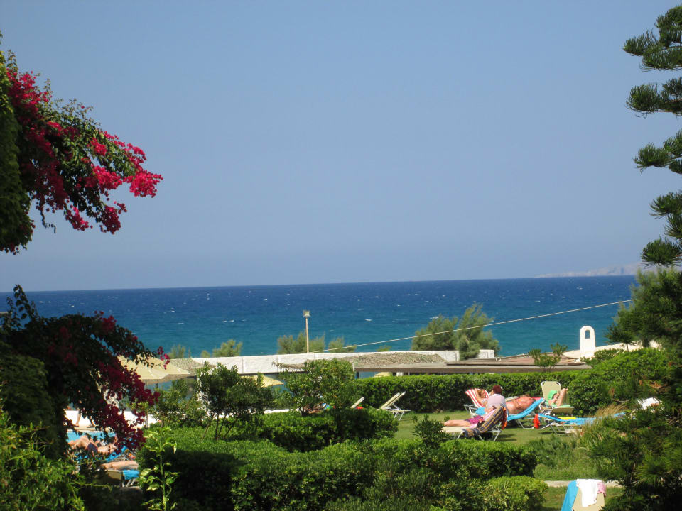 Seitlicher Meerblick Apollonia Beach Resort & Spa