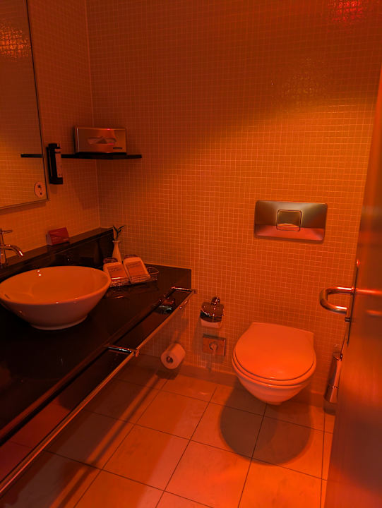 Zimmer Mövenpick Hotel Lausanne