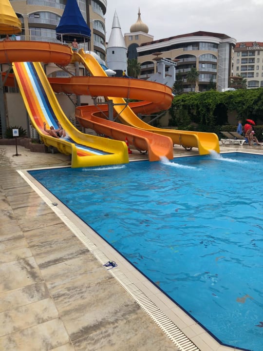 Pool Saphir Resort & Spa