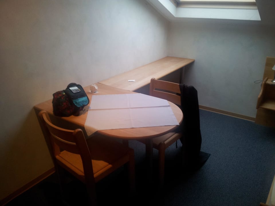 Schreibtisch im Zimmer Hotel Rösselsquelle