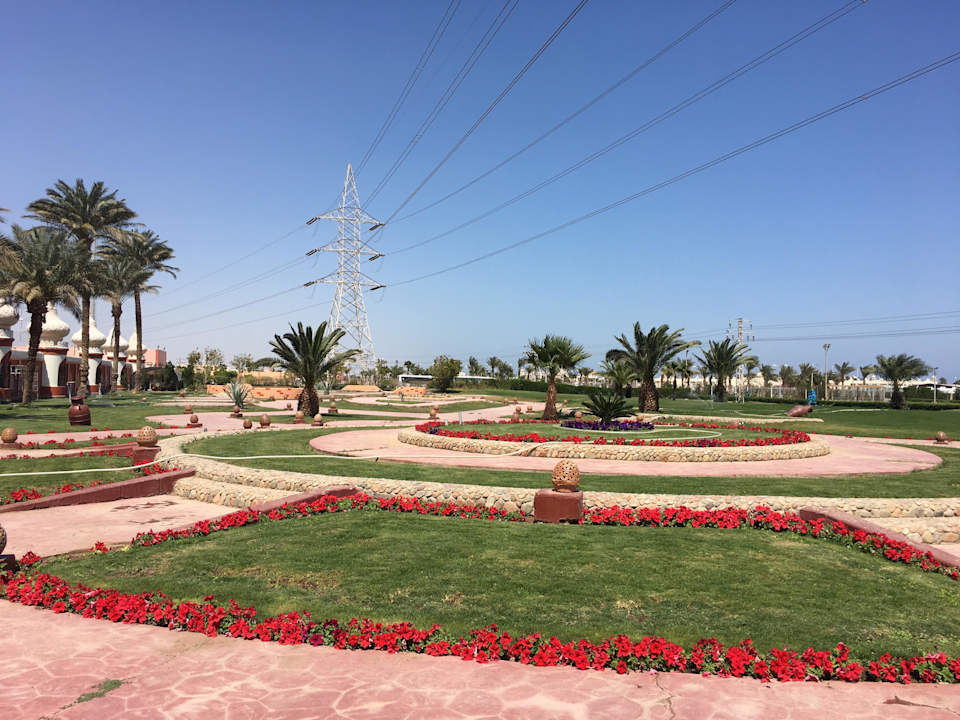 Eine sehr gepflegte Anlage Pickalbatros Alf Leila Wa Leila Resort - Neverland Hurghada