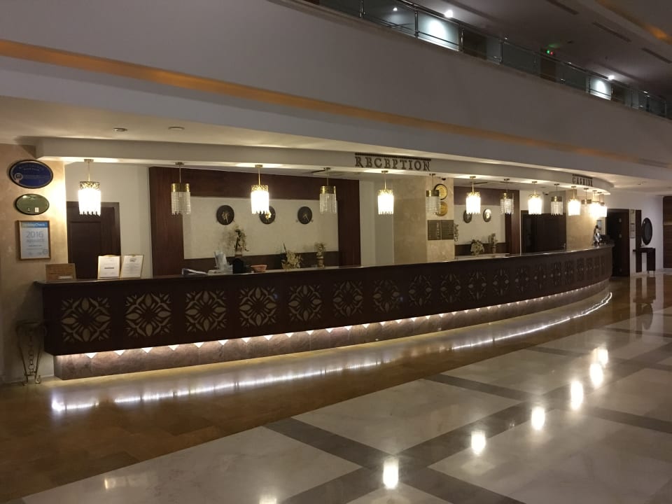 Lobby Saphir Resort & Spa