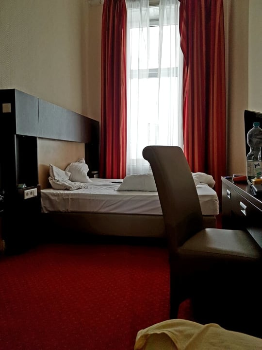 Zimmer Garner Hotel Hamburg - Graf Moltke