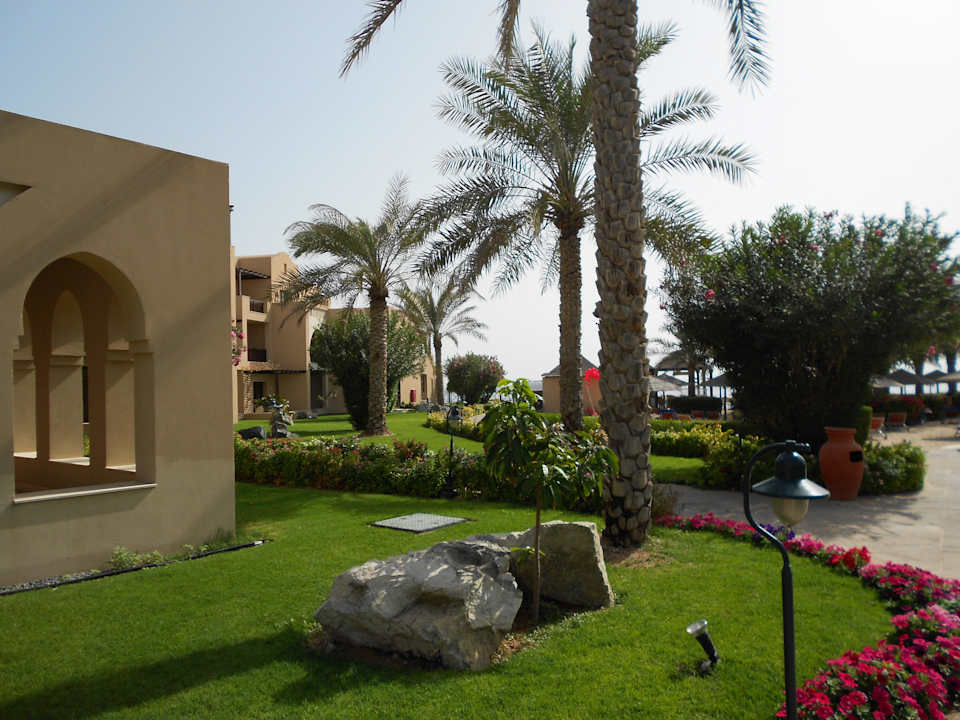 Blick Richtung Strand Miramar Al Aqah Beach Resort