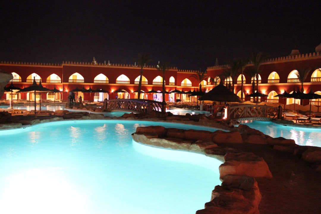 Бассейн Pickalbatros Alf Leila Wa Leila Resort - Neverland Hurghada
