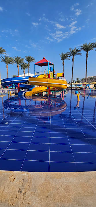 Pool Beach Albatros Resort