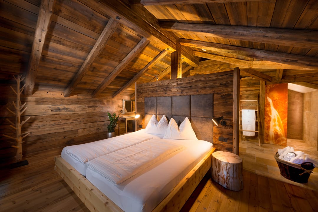 Chalet Doppelbett Chaletdorf Auszeit