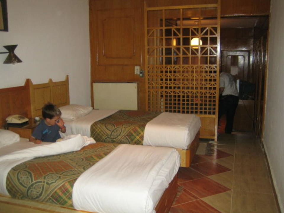 von der Schlafzimmerseite Hotel Nefertari