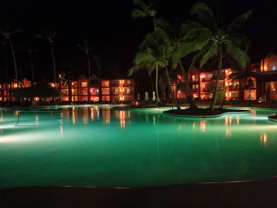 Pool Punta Cana Princess All Suites Resort & Spa