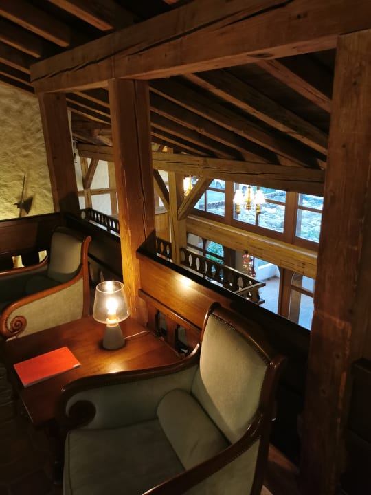 Außenansicht Schloss-Hotel