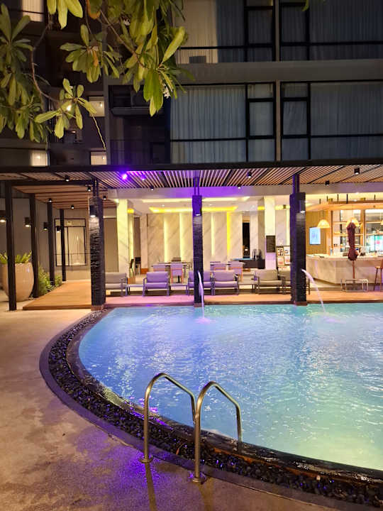 Pool Altera Hotel and Residence