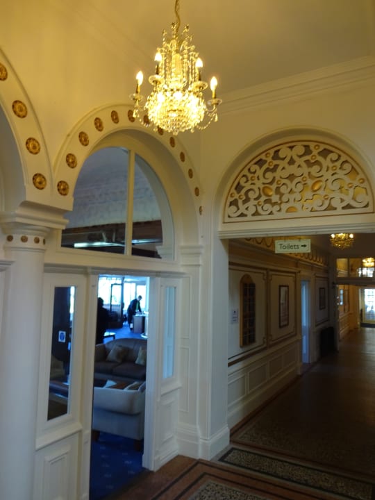 Lobby The Falmouth Hotel