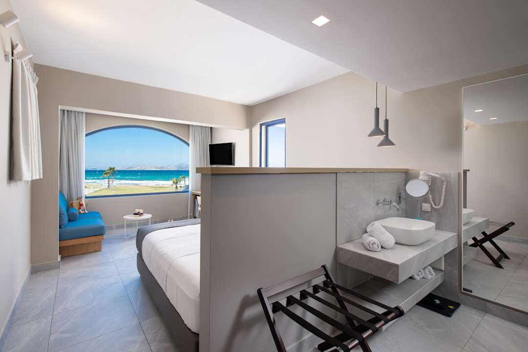 Zimmer Aeolos Beach Hotel