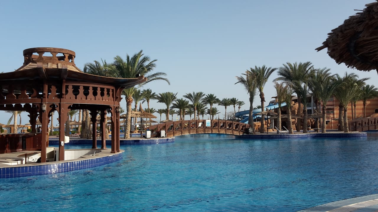 Pool Sea Beach Aqua Park Resort Managed by Blue Resorts