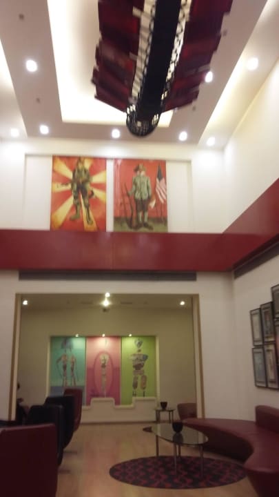 Lobby Red Fox Hotel Delhi Airport