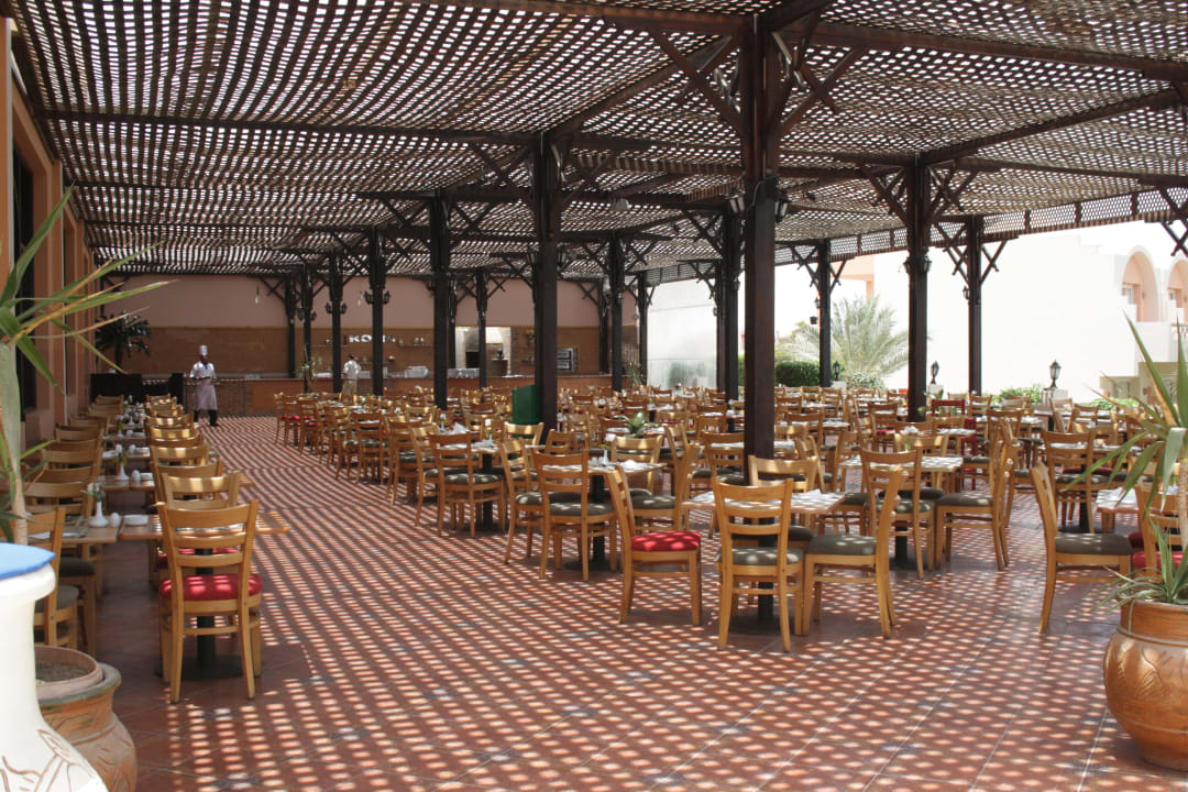 Außenbereich Restaurant Three Corners Sea Beach Resort