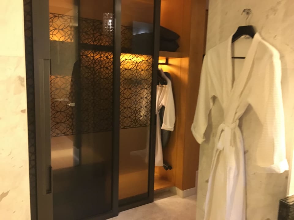 Bad Park Hyatt Abu Dhabi Hotel and Villas