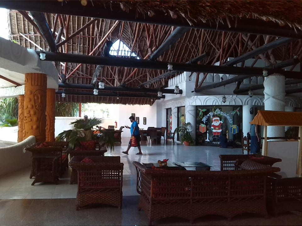 Eingangsbereich innen Hotel Southern Palms Beach Resort