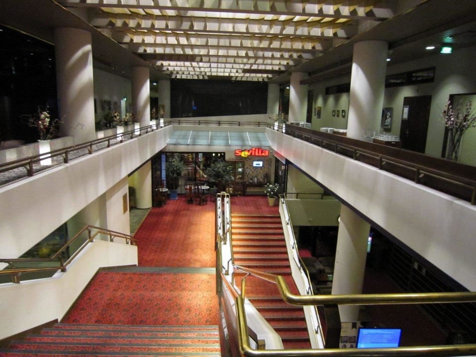 Stairs to the lobby Original Sokos Hotel Presidentti Helsinki