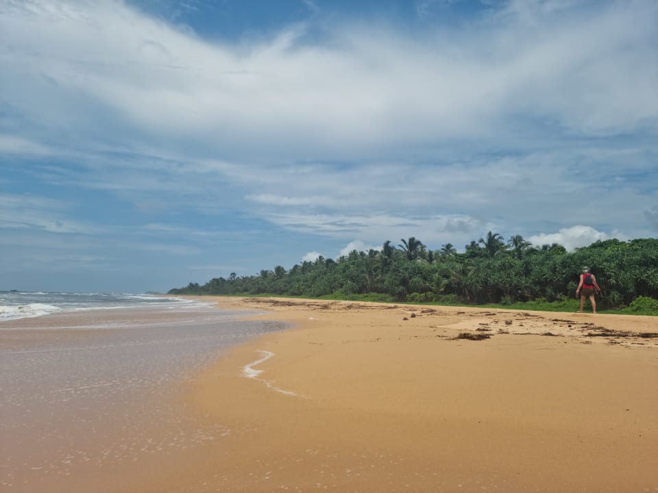 Strand Hotel Bentota Village