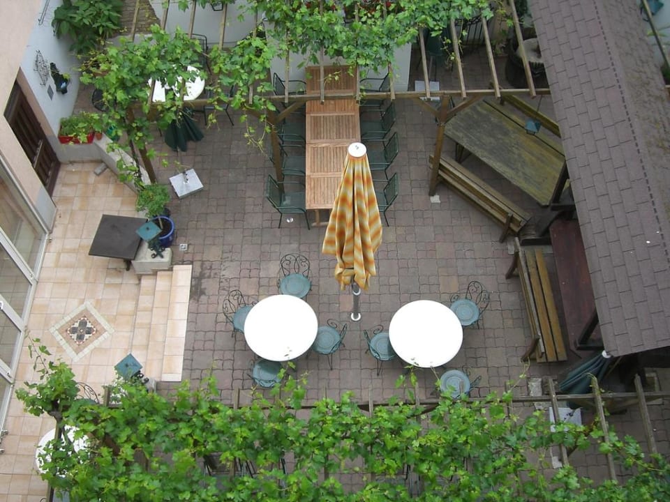 Das Gartenrestaurant  Familie HOPFELD - Hotel DREIKÖNIGSHOF