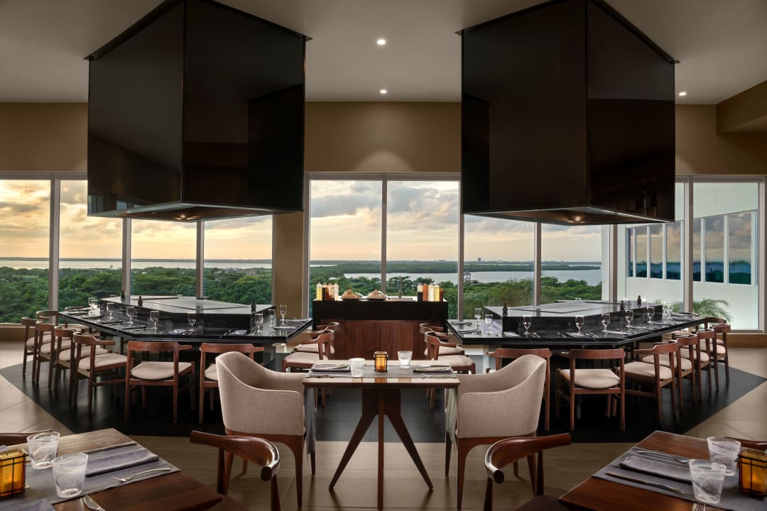 Gastro Hilton Cancun Mar Caribe All-Inclusive Resort