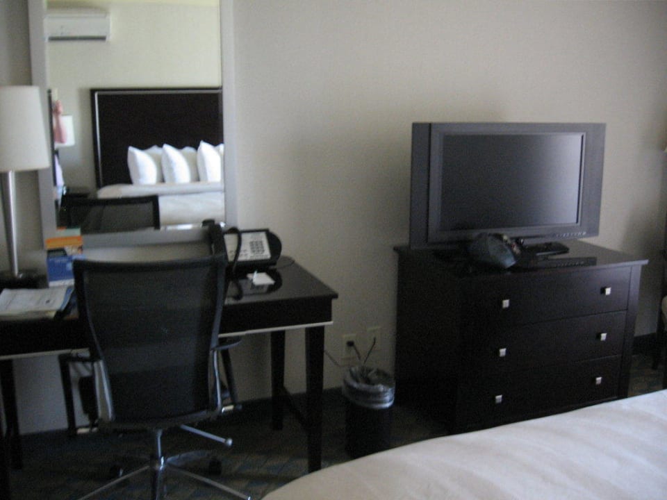 Schlaf-/Wohnzimmer Joie de Vivre Hotel The Saguaro Palm Springs